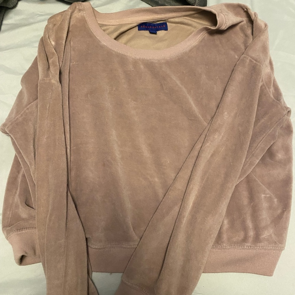 Crew neck